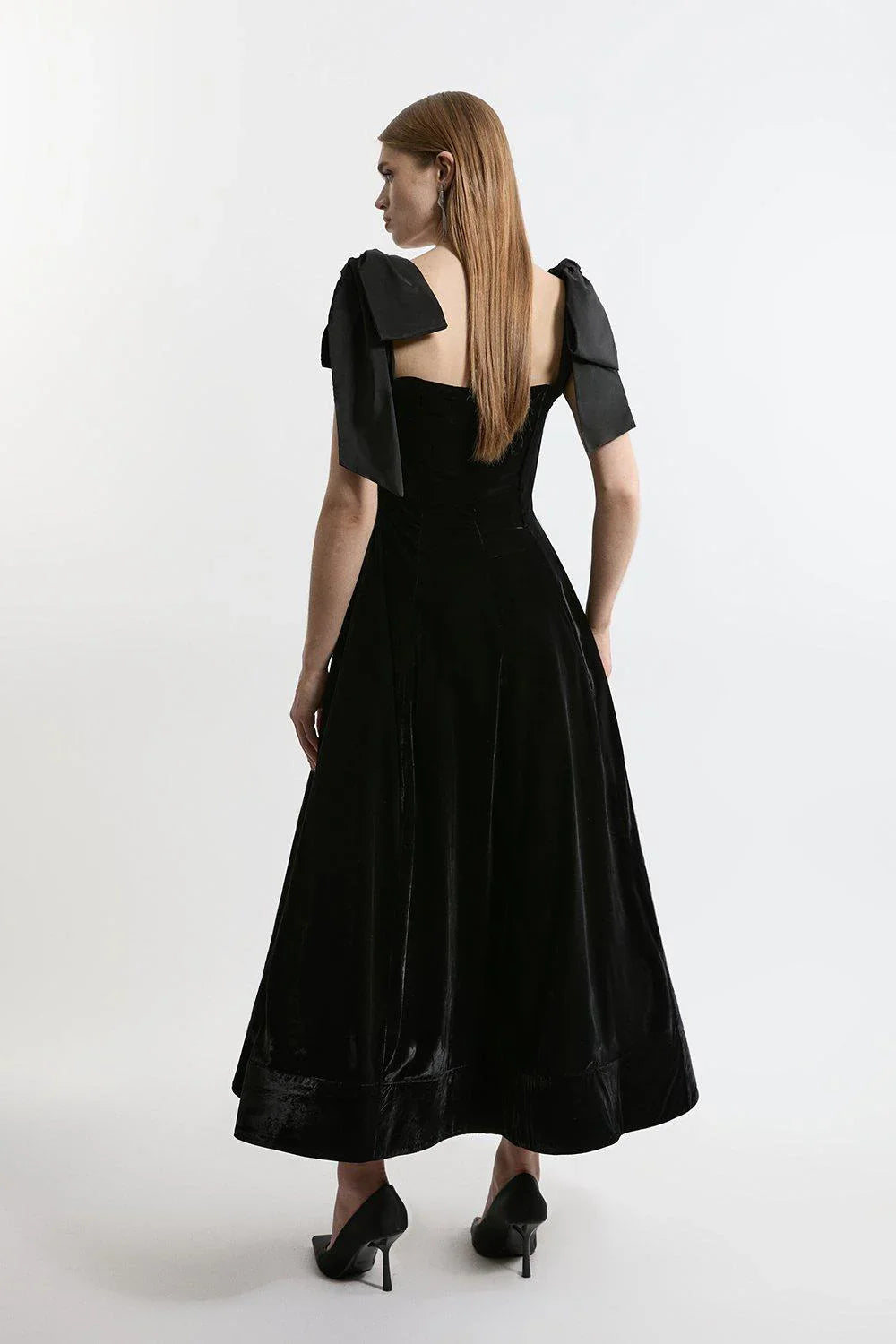 CHIARA™|VELVET MIDI DRESS WITH BOW