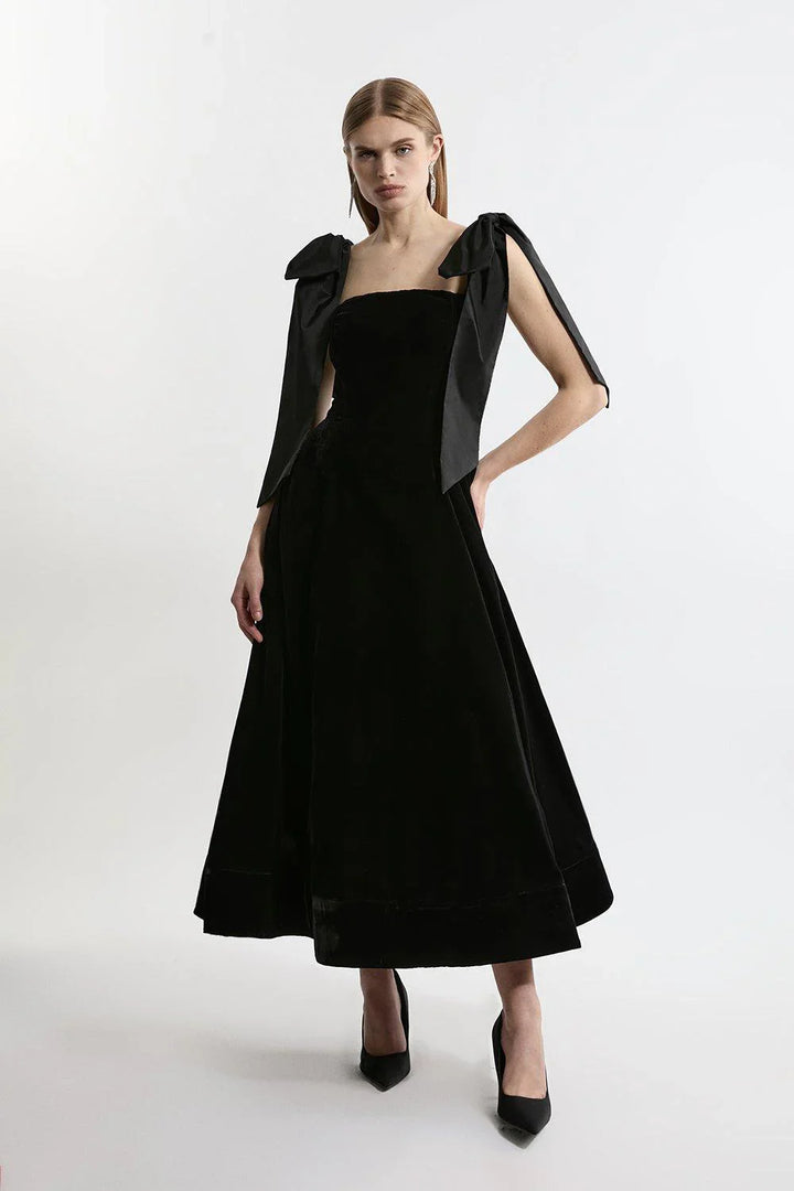 CHIARA™|VELVET MIDI DRESS WITH BOW